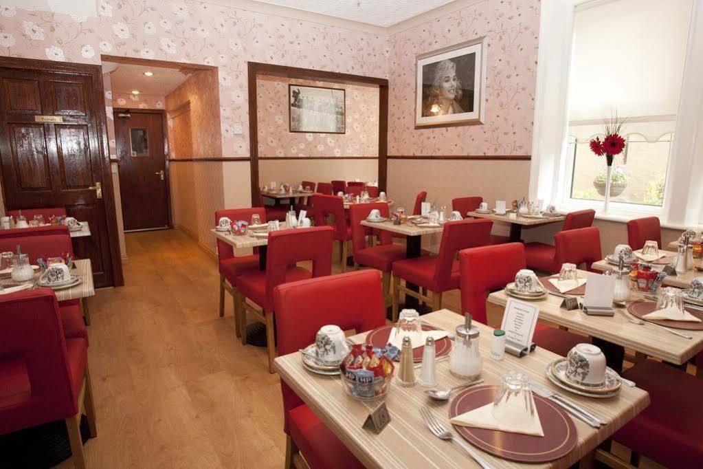 Valentine Lodge Over 21 Adult Couples Only Blackpool Kültér fotó